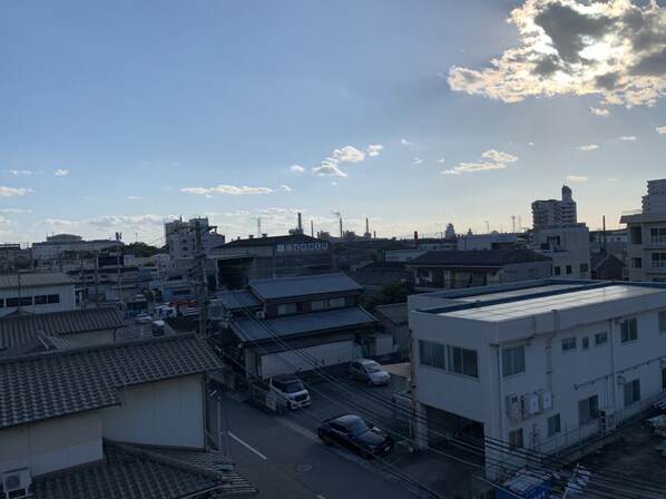 ヴィラ・ソレイユの物件内観写真